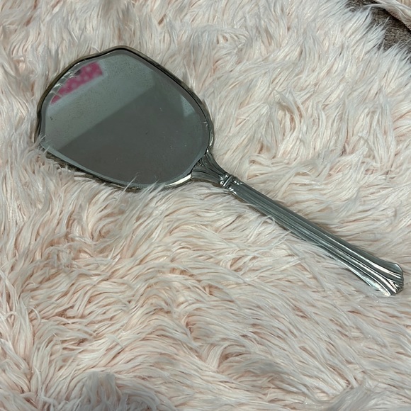 Vintage Accessories - Vintage vanity mirror 🪞